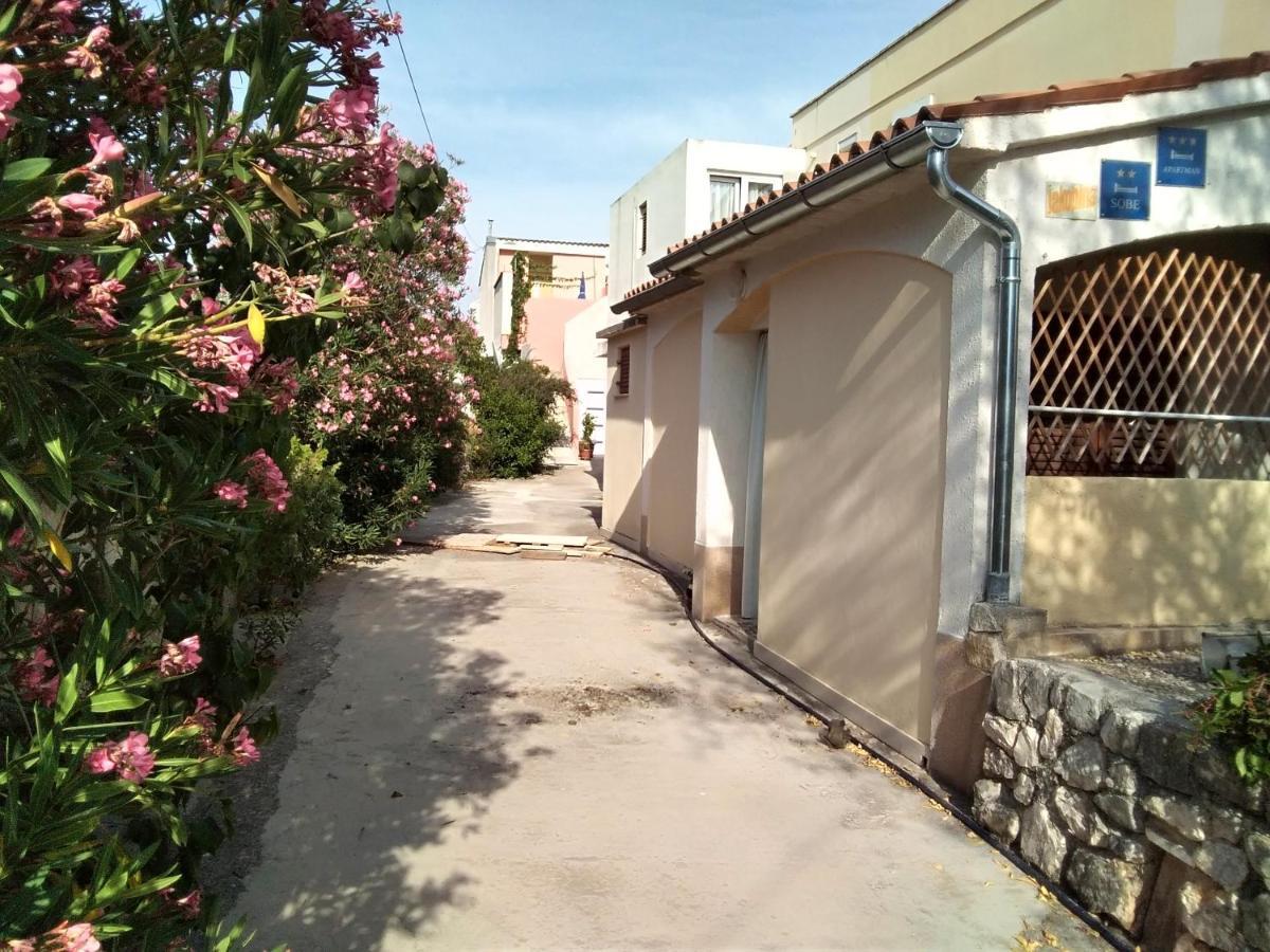 Isabele Apartment Brodarica  Ngoại thất bức ảnh